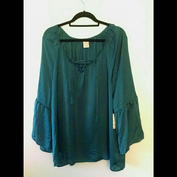 Faded Glory Tops - 🎀Host Pick Faded Glory 3X 22/24 Boho Shirt